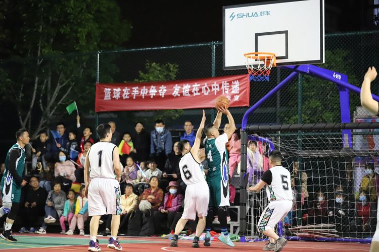 迪寻求五年
